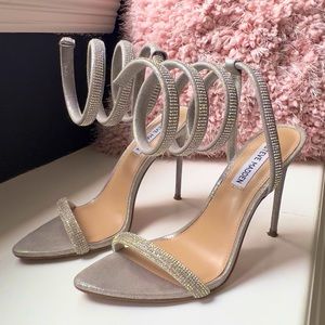 Crystal ankle wrap Silver color heels, size 7.5.